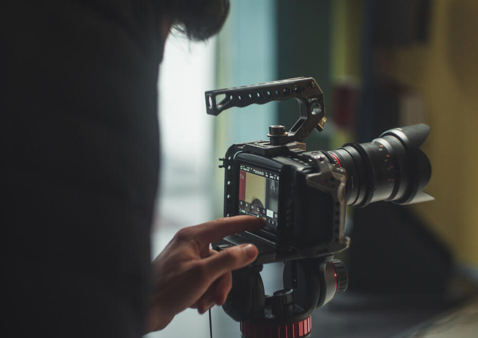 Disposition matérielle en réponse à une posture stable